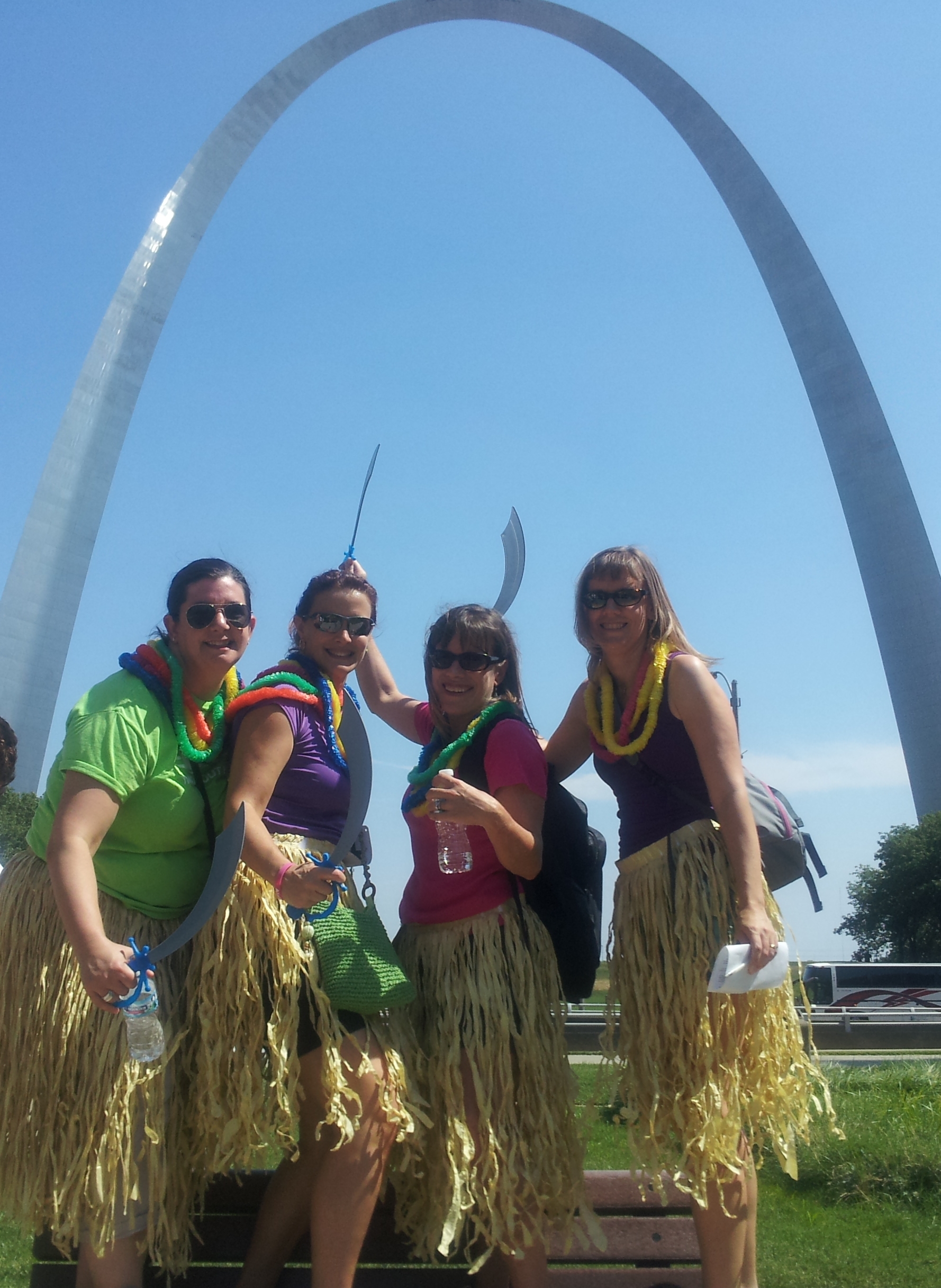 2013-09-07 STL Challange 27th team Arch.jpg